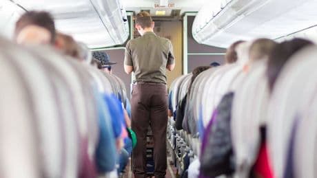 Studie zeigt - So schrauben Airlines die Preise in den Ferien hoch