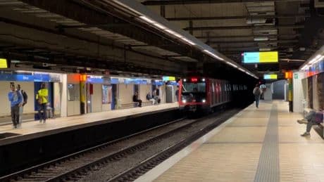 Obras en la estación de la L5 de Plaça de Sants para mejorar la accesibilidad
