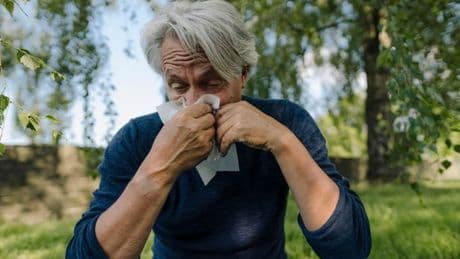 Pharmacist warns of dangers of mixing hay fever pills with common medication