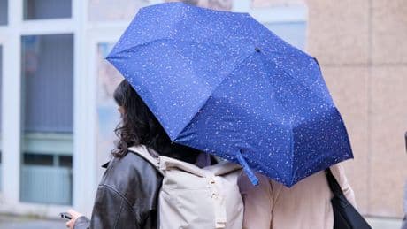 Wetter Düsseldorf: DWD warnt vor Unwettern mit Starkregen und Hagel