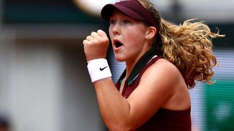 Roland-Garros : «Je suis bien plus positive sur le court qu’avant», estime Mirra Andreeva