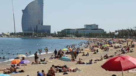 Moderación turística que invita a reflexionar