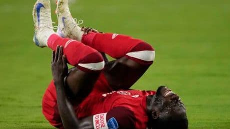 Bayern München: Alphonso Davies berichtet von »mentalem Zusammenbruch« während der Reha
