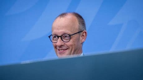 Politbarometer: Merz überzeugt erstmals Mehrheit der Wähler