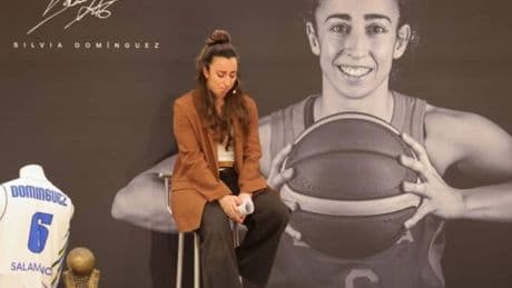 Silvia Domínguez anuncia su retirada y el pabellón del Perfumerías Avenida llevará su nombre