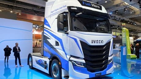 Iveco-Deal: Die Rüstung geht an Leonardo, das Lkw-Geschäft an Tata