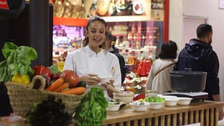 La chef y nutricionista Marta Verona tiene la receta perfecta para adelgazar en verano: "Fácil de preparar, fresca y saludable"