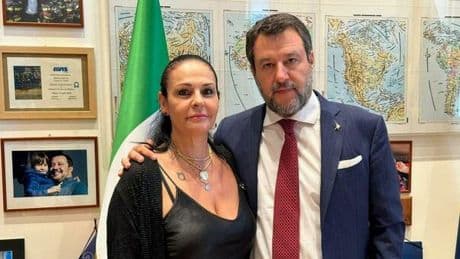 La Lega: 3 anni di carcere per chi istiga a delinquere. «Anche i neomelodici»