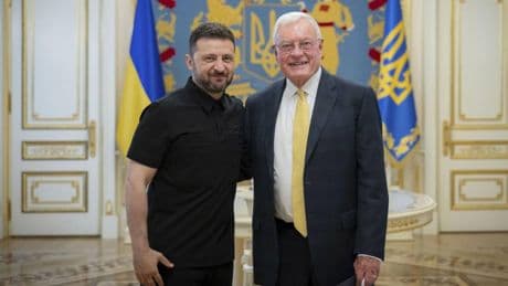 Patriot a Kiev, ultimatum a Putin.Trump: "Tregua o dazi al 100%"