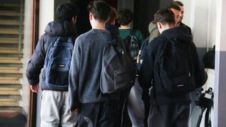 Un collégien de 13 ans blesse au couteau un autre élève dans une bagarre près de Bordeaux