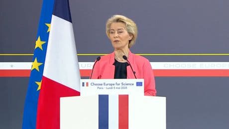 La UE lanza un plan de 500 millones para atraer talento científico como parte de la &#039;batalla&#039; con EEUU