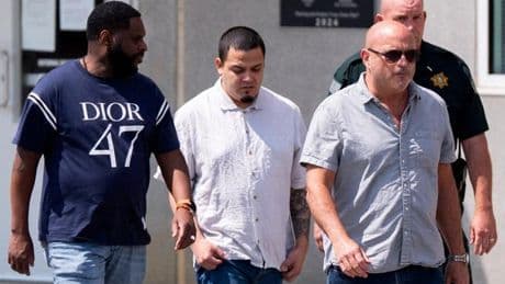 Kilmar Abrego García, expulsé à tort au Salvador par Washington, est désormais menacé d’expulsion vers l’Ouganda