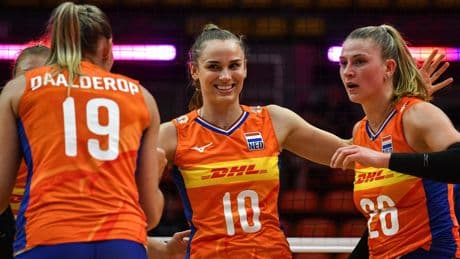 Weinig reden tot optimisme bij ongeslagen volleybalsters op WK ondanks ijzersterke Nika Daalderop