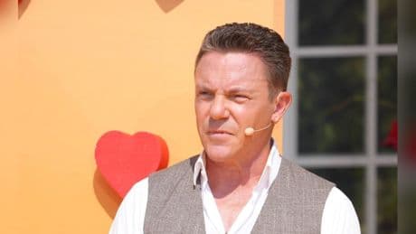 Stefan Mross trauert um seine Mutter: Er setzt bei "Immer wieder sonntags" aus