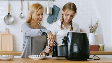 Angebote im Juni: Airfryer von Russel Hobbs für 70 statt 120 Euro: Die Top-Deals am Donnerstag
