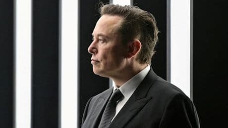 Tesla bietet Elon Musk Rekordvergütung von bis zu einer Billion Dollar an