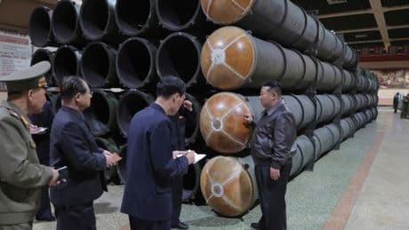 La Corée du Nord tire des missiles balistiques vers la mer du Japon