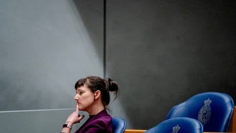 Kamer keert toch terug van reces voor debat over Gaza