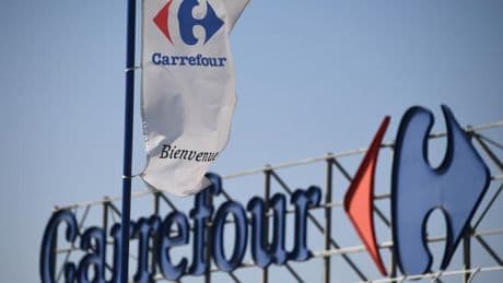 Carrefour vend neuf de ses magasins en France pour 70 millions d'euros, Coopérative U en achète sept