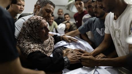 76 personnes tuées à Gaza ce jeudi, dont 21 venues chercher de l’aide humanitaire : pendant la guerre en Iran, le génocide continu