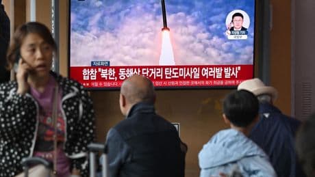 La Corée du Nord tire plusieurs missiles balistiques vers la mer du Japon