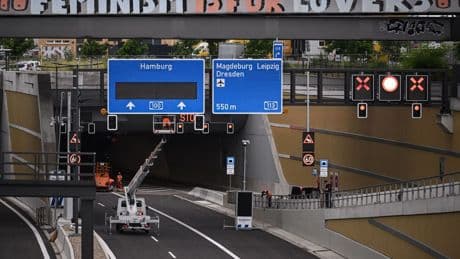 Autoverkehr in Berlin: A100-Verlängerung wird freigegeben – Proteste zur Eröffnung
