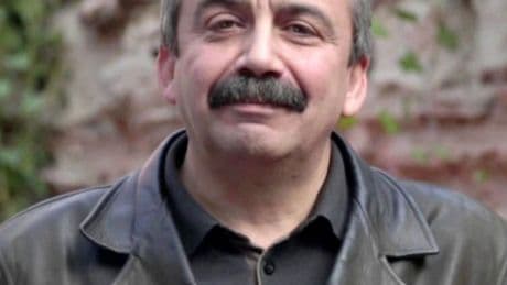 Yıkılan kale değil köprüdür