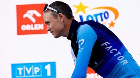 Meervoudig Tour-winnaar Chris Froome per helikopter naar  ziekenhuis na zwaar ongeluk tijdens training