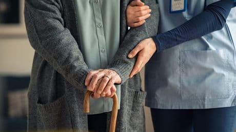 Bremen: Beliebtester Pfleger gekürt – In dieser Einrichtung arbeitet er
