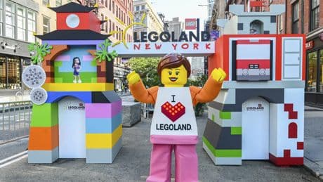 Meta, Apple, Netflix, LEGO y otras estrategias que cambiaron el rumbo de empresas en crisis