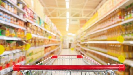 Aliments ultra-transformés: votre sang et vos urines peuvent révéler combien vous en mangez