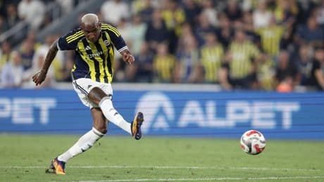 Ve transfer kararı verildi! Talisca Fenerbahçe'den ayrılıyor mu?