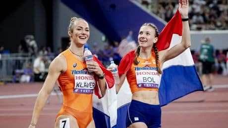 Femke Bol blij met zilver op WK: ’We kunnen niet elk toernooi legendarisch zijn’