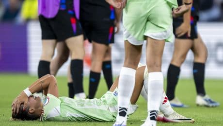 Italia femminile, doppia beffa e addio finale. Vince l’Inghilterra