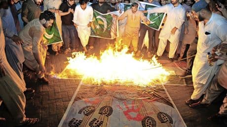 India en Pakistan op oorlogskoers: waarom Kasjmir al decennia tot geweld over en weer leidt