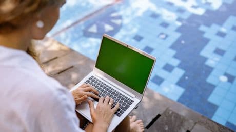 El verano, trampa mortal para tu ordenador: esto dicen los expertos sobre el efecto de las olas de calor en tu PC