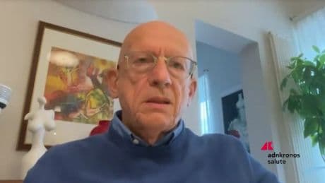 Oncologo Amunni: "Con immunoterapia valutare anche impatto economico cure"