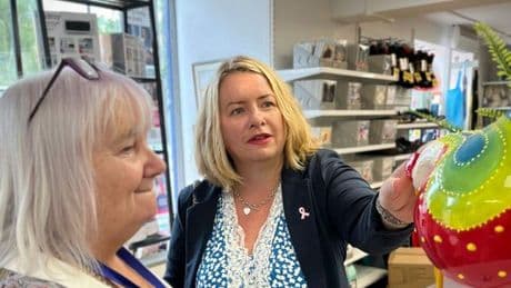 Visit to Linlithgow shop to mark World Breast Cancer Research Day