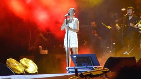 Kültür Yolu Festivali'nde Merve Özbey rüzgarı