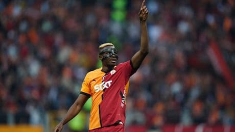 Victor Osimhen, kariyer rekoru kırdı