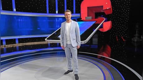 ARD-Vorabend: "Gefragt - Gejagt" kommt bald früher - und daran ist Kai Pflaume schuld