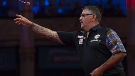 Tierend dartsicoon Gary Anderson riskeert boete vanwege extreem sportief gebaar