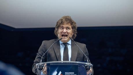 Milei autoriza las detenciones sin orden judicial previa un día antes de la gran manifestación de apoyo a Cristina Kirchner