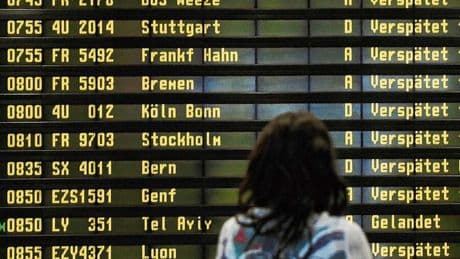 Luftfahrt: Entschädigung erst mit vier Stunden Verspätung? EU-Politiker streiten um Rechte für Flugpassagiere