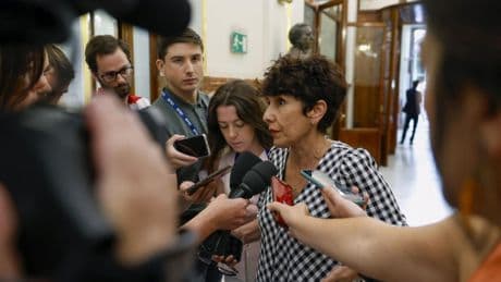 El Congreso tumba las enmiendas de PP y Vox a las normas para los informadores en la Cámara