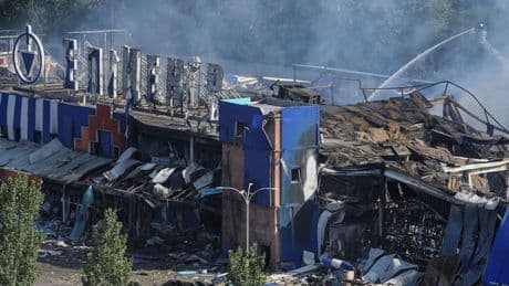 Krieg in der Ukraine: Ukraine und Russland greifen sich gegenseitig aus der Luft an