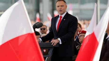 Nawrocki jura el cargo de presidente y promete «una Polonia soberana»