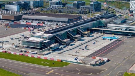 Schiphol mocht contract bouwers A-pier niet verbreken: schadeclaim van ruim half miljard dreigt