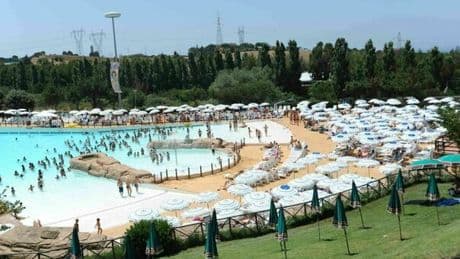 Gallipoli, morto il bimbo di 7 anni caduto nella piscina di un acqua park. Andrea era in vacanza con la famiglia