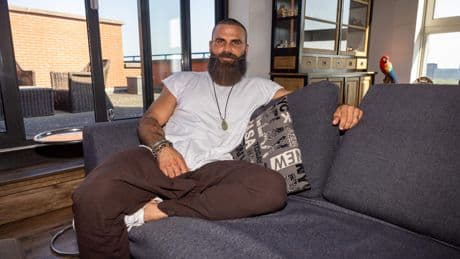Baywatch-tienerster Jeremy ’Hobie’ Jackson (44): ’Ik zag de dood als een welkome uitweg’